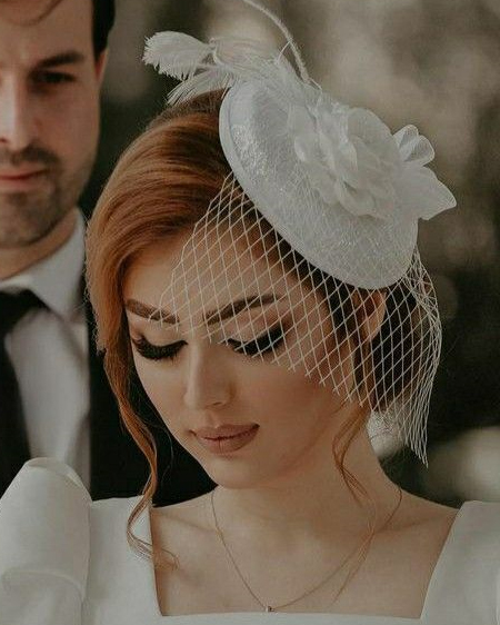 کلاه عروس ایرانی مینیمال